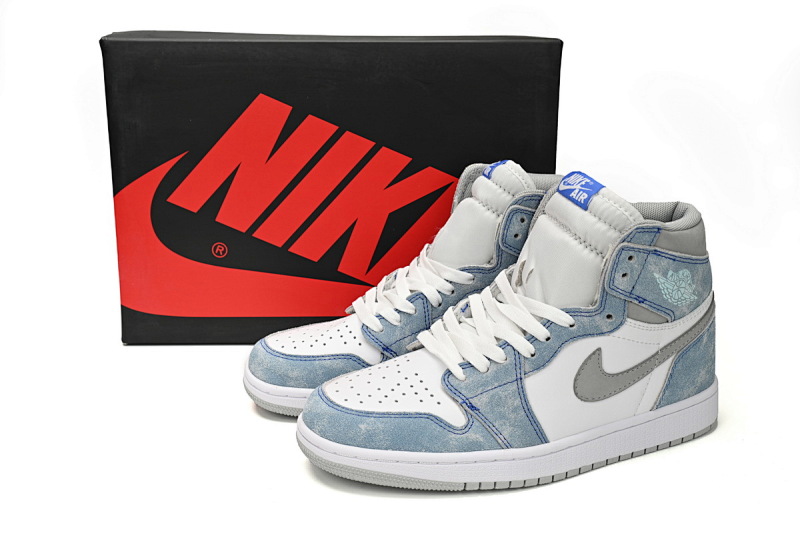 【BA7XH】水洗白蓝 东莞版乔丹1代篮球运动鞋 555088-402 Air Jordan 1 High OG GS Wash North Carolan
