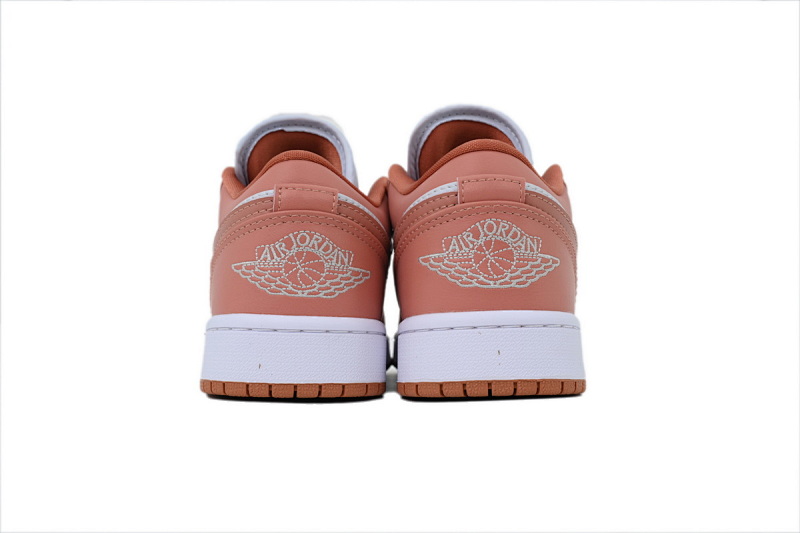 【AG1AQ】白红豆 乔丹1代低帮 DC0774-080 Air Jordan 1 Low "Rose Saumon"