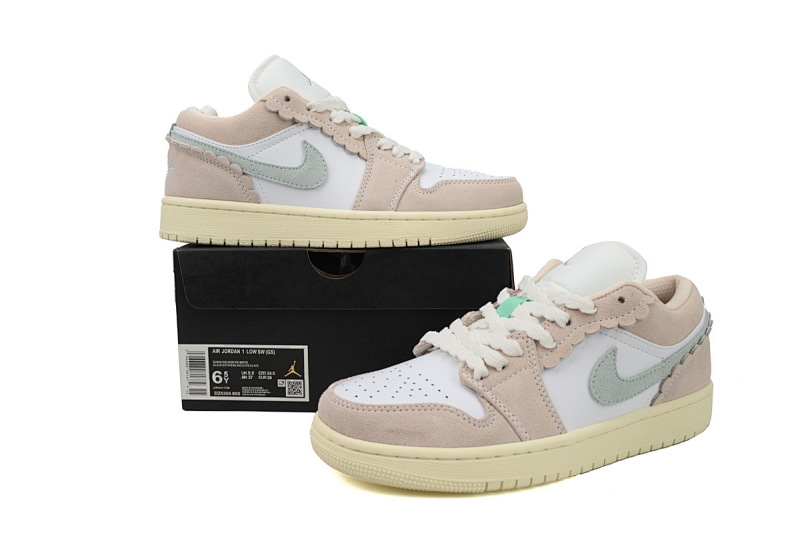 【AG1AQ】花边粉白 乔丹1代低帮 DZ5356-800 Air Jordan 1 Low GS Pink