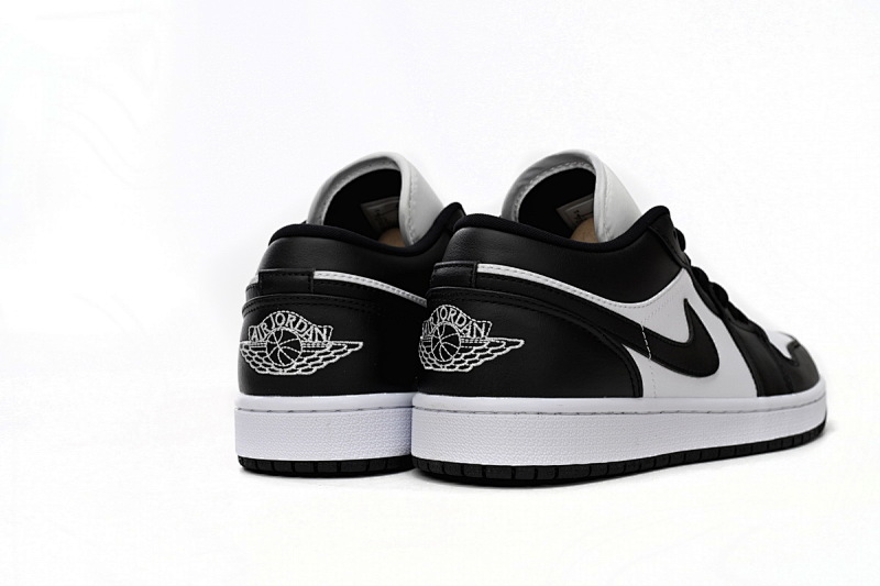 【AA1AQ】黑白黑 乔丹1代低帮 DC0774-101 Air Jordan 1 Low Black And White