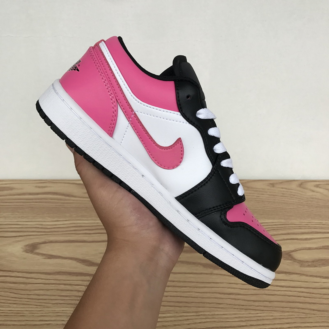 yupoo_328632_bcee0089.jpg 【AA1AQ】黑白粉 乔丹1代低帮 554723-106 Air Jordan 1 Low(GS) Pinksicle