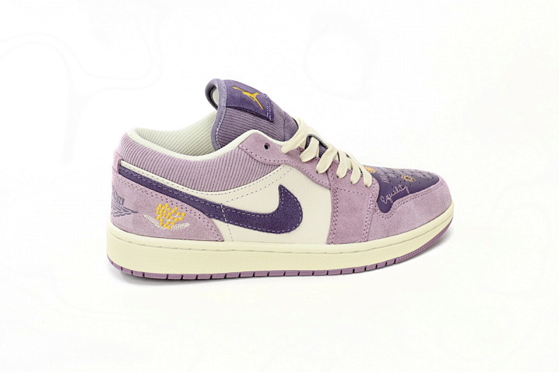 【AA1AQ】复古紫 乔丹1代低帮 DR8057-500 Air Jordan 1 Low “International Women's Day”Retro purple