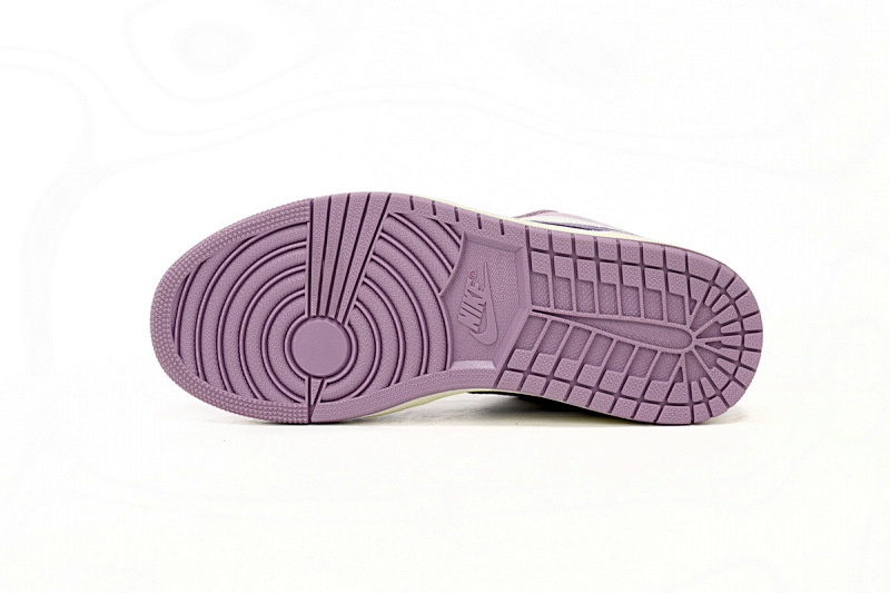 【AA1AQ】复古紫 乔丹1代低帮 DR8057-500 Air Jordan 1 Low “International Women's Day”Retro purple