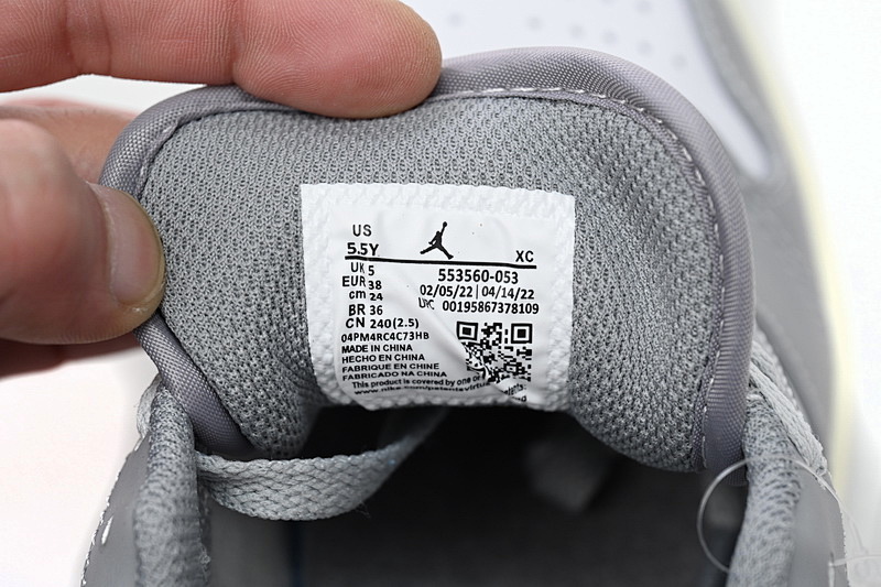 yupoo_328843_e8c58ed6.jpg 【AA1AQ】复古灰 乔丹1代低帮 553560-053 Travis Scott x Air Jordan 1 Low Retro Grey