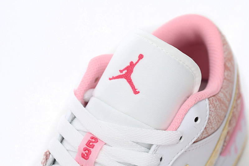 【AA1AQ】冰淇淋 乔丹1代低帮 CW7104-601 Air Jordan 1 Low SE GS Paint Drip