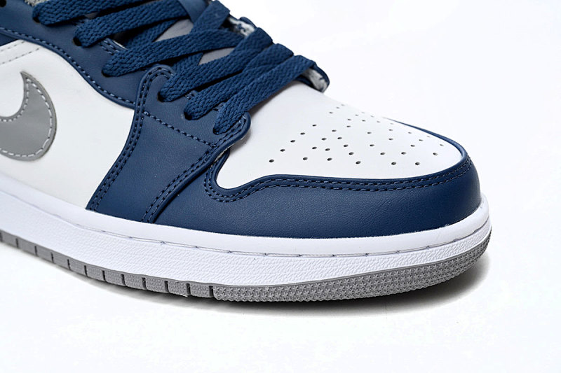 【AA1AQ】白蓝灰 乔丹1代低帮 553558-412 Air Jordan 1 Low White Blue