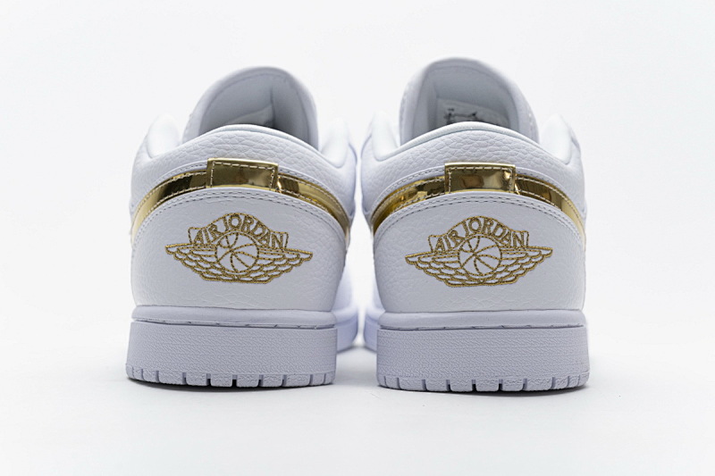 yupoo_329526_6dc2633b.jpg 【AA1AQ】白金 乔丹1代低帮 CZ4776-100 Air Jordan 1 Low White Metallic Gold