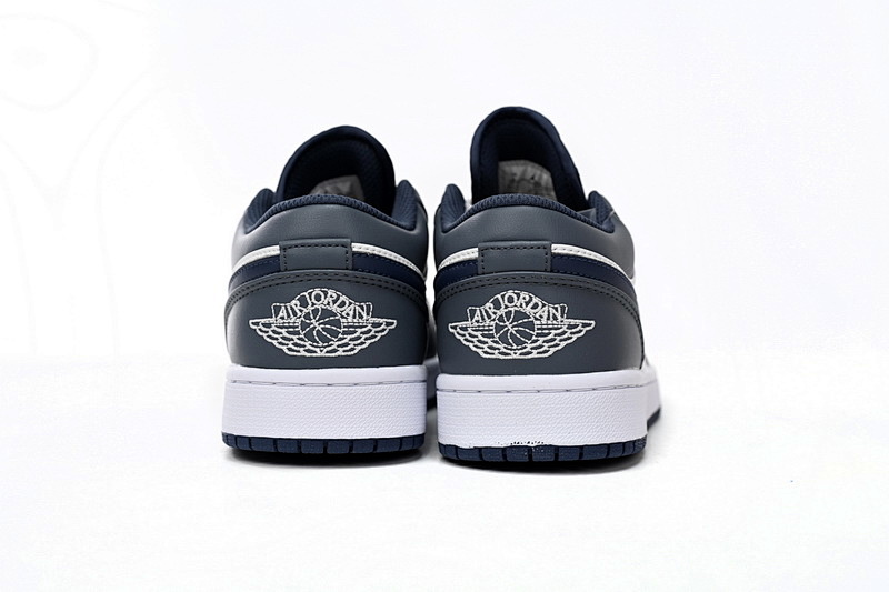 【AA1AQ】白灰兰 乔丹1代低帮 553558-414 Air Jordan 1 Low White Gray Orchid