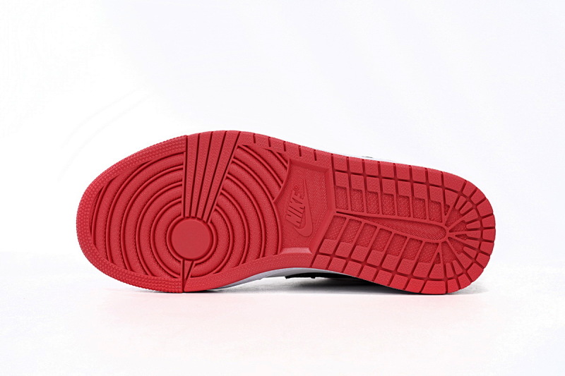 【AA1AQ】白红芝加哥 乔丹1代低帮 553558-118 Air Jordan aj1 Low White Red Chicago
