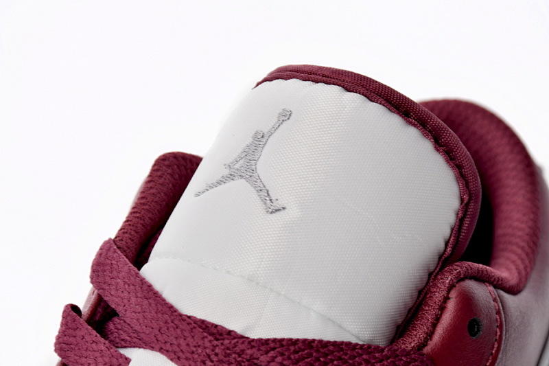【AA1AQ】白红 乔丹1代低帮 553558-615 Air Jordan 1 Low “Bordeaux”