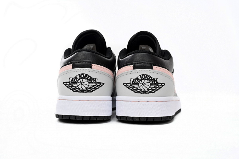 【AA1AQ】白黑粉 乔丹1代低帮 553558-062 Air Jordan 1 Low White And Black Powder