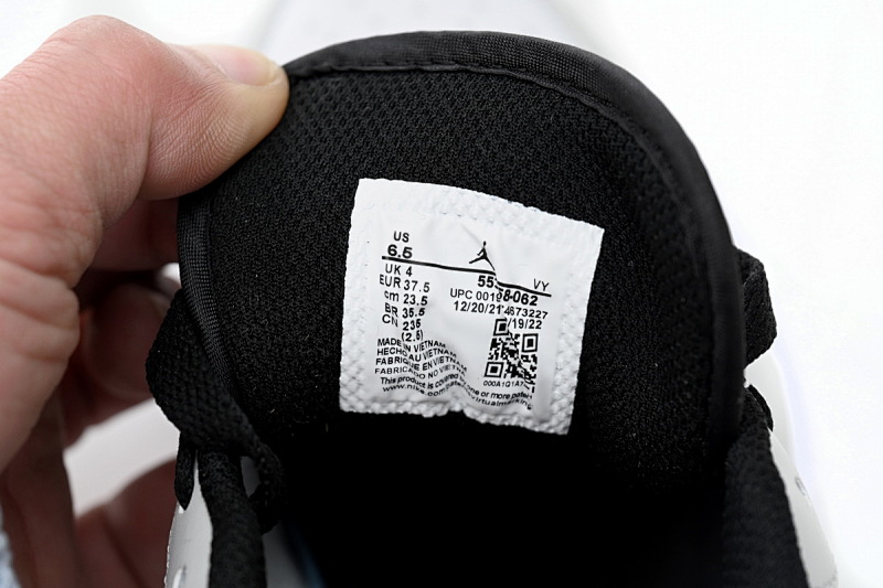 【AA1AQ】白黑粉 乔丹1代低帮 553558-062 Air Jordan 1 Low White And Black Powder