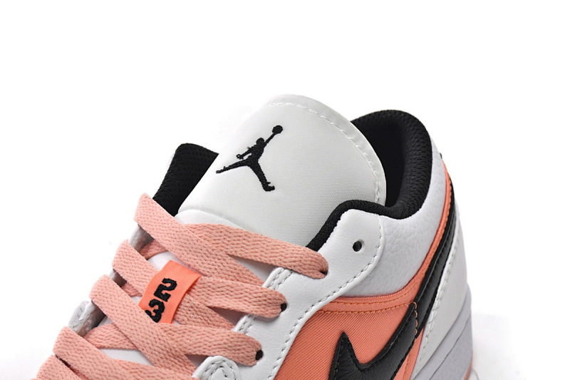 yupoo_329801_52a32cfe.jpg 【AA1AQ】白粉黑 乔丹1代低帮 DM8960-801 Air Jordan 1 Low Light Madder Root