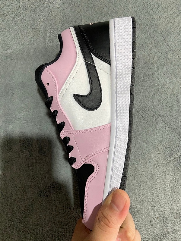 【AA1AQ】白粉 乔丹1代低帮 554723-601 Air Jordan 1 Retro Low（GS）White Pink