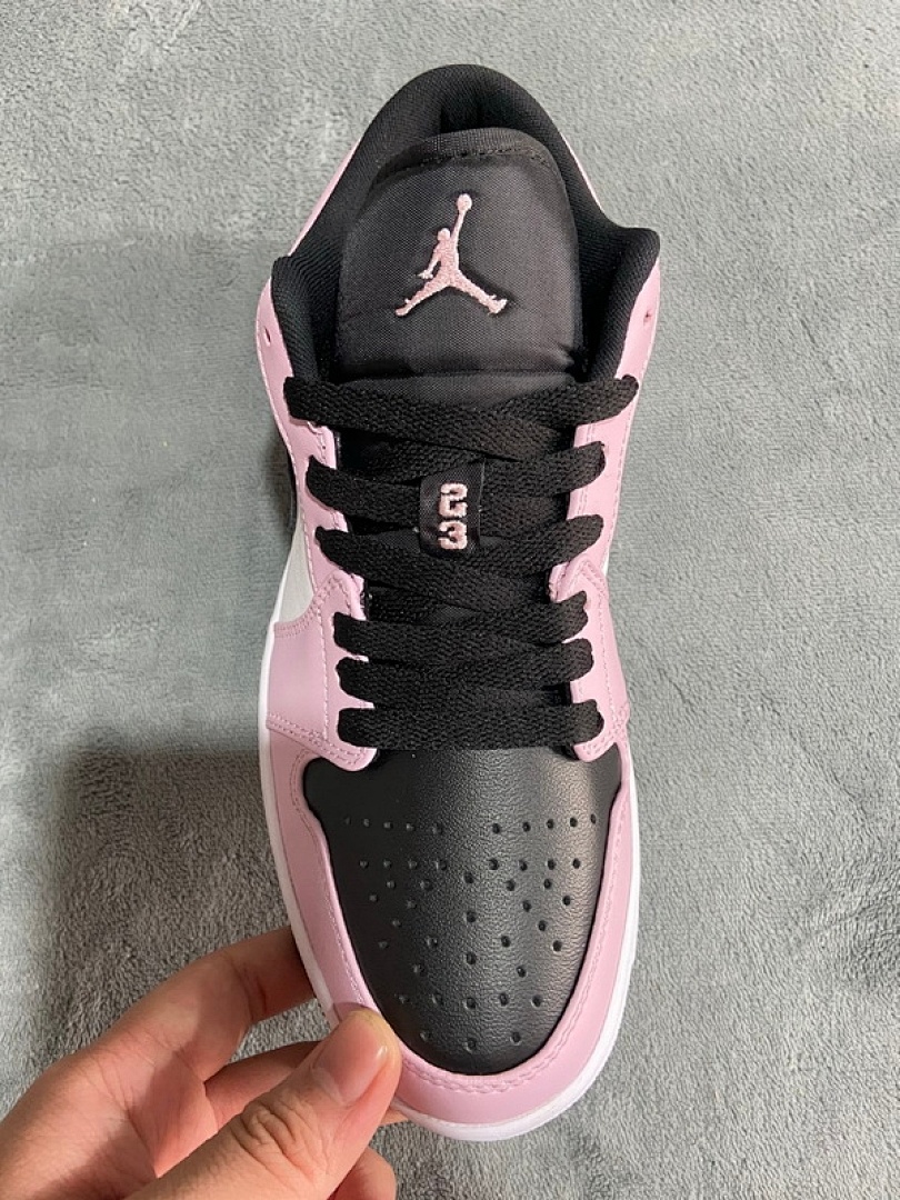 【AA1AQ】白粉 乔丹1代低帮 554723-601 Air Jordan 1 Retro Low（GS）White Pink