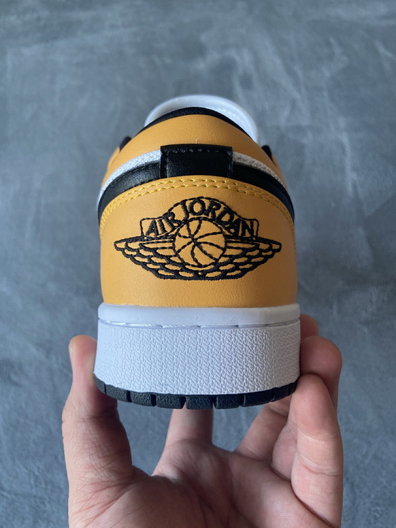 【AA1AQ】白橙 乔丹1代低帮 CZ4776-107 Air Jordan 1 Low Laser Orange