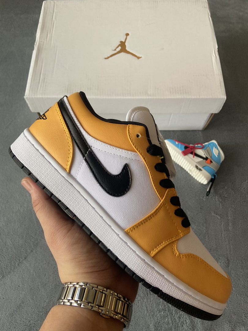 【AA1AQ】白橙 乔丹1代低帮 CZ4776-107 Air Jordan 1 Low Laser Orange