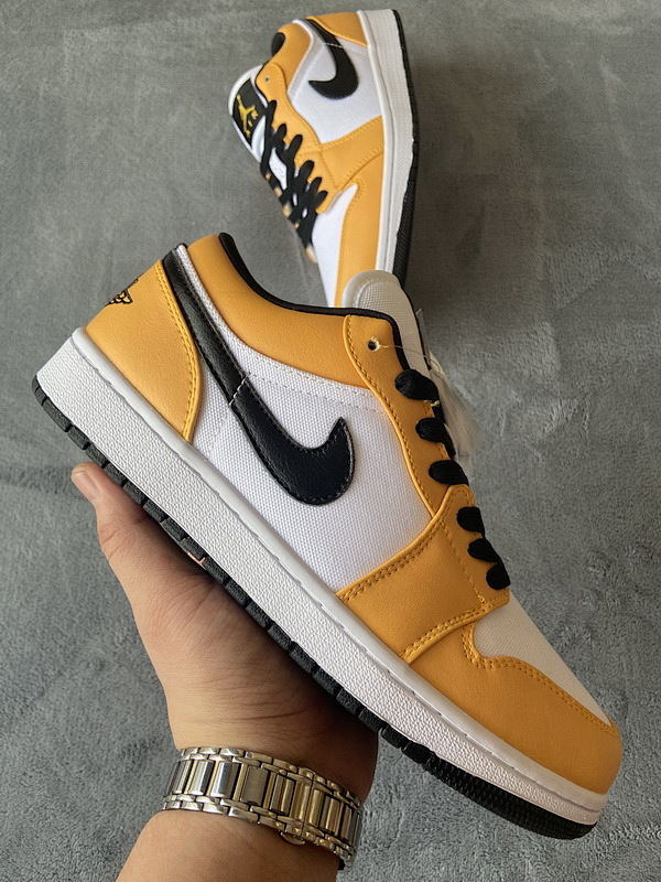 【AA1AQ】白橙 乔丹1代低帮 CZ4776-107 Air Jordan 1 Low Laser Orange