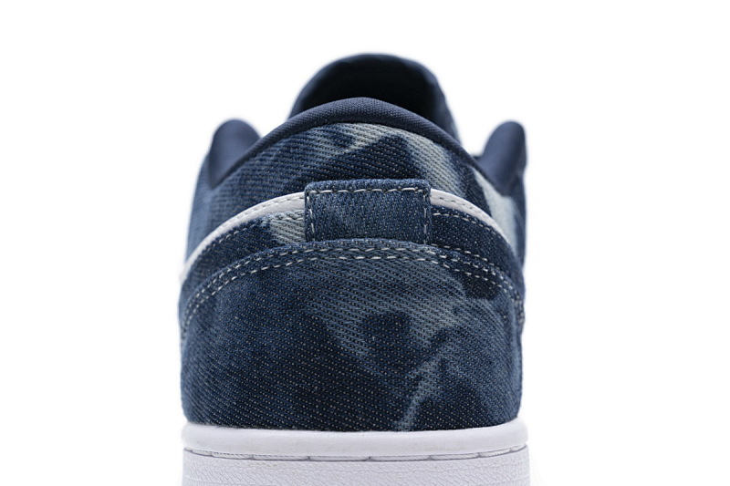 【AA1XH】扎染 乔丹1代低帮 CZ8455-100 Air Jordan 1 Low“Washed Denim”