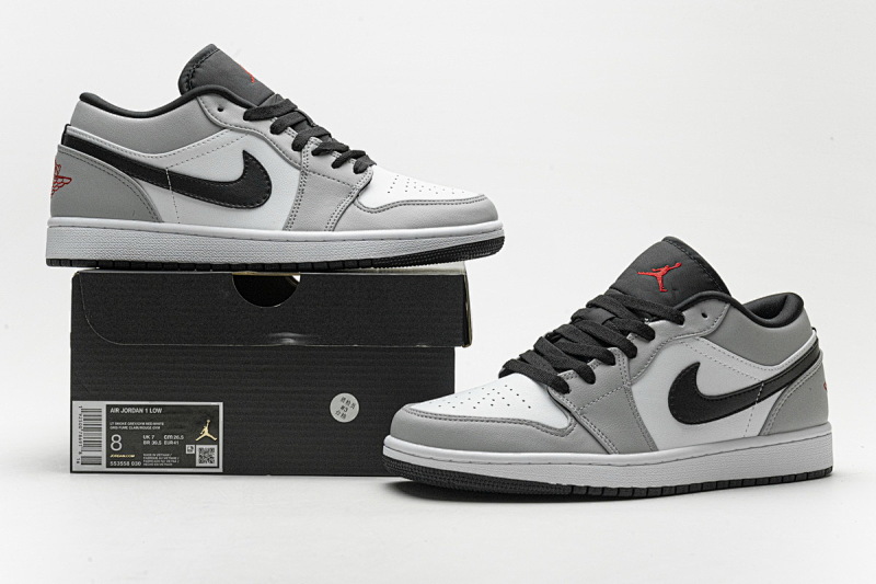 yupoo_330708_680a4ecd.jpg 【AA1XH】小烟灰 乔丹1代低帮 553558-030 Air Jordan 1 Low Light Smoke Grey