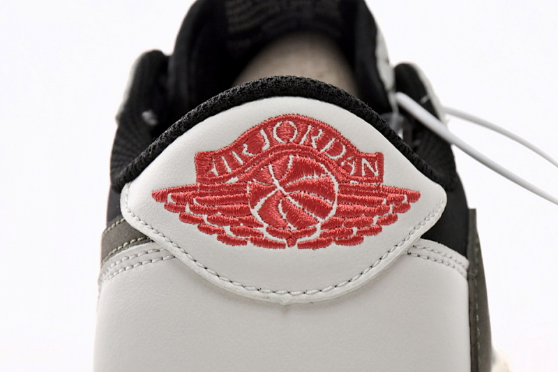 【AA1XH】黑绿倒钩 乔丹1代低帮 DZ4137-106 Travis Scott x Air Jordan 1 Low OG Olive