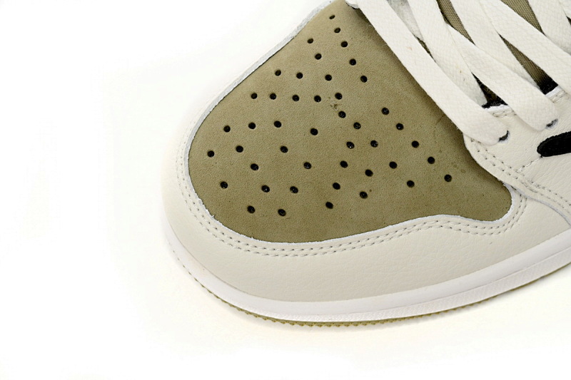 【AA1XH】高尔夫棕白 乔丹1代低帮 FZ3124-200 Travis Scott x Air Jordan 1 Low Golf “Olive”