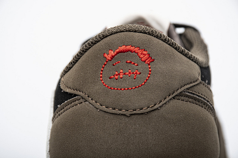 【AA1XH】倒钩 乔丹1代低帮Air Jordan 1 Low “Travis Scott” CQ4277-001