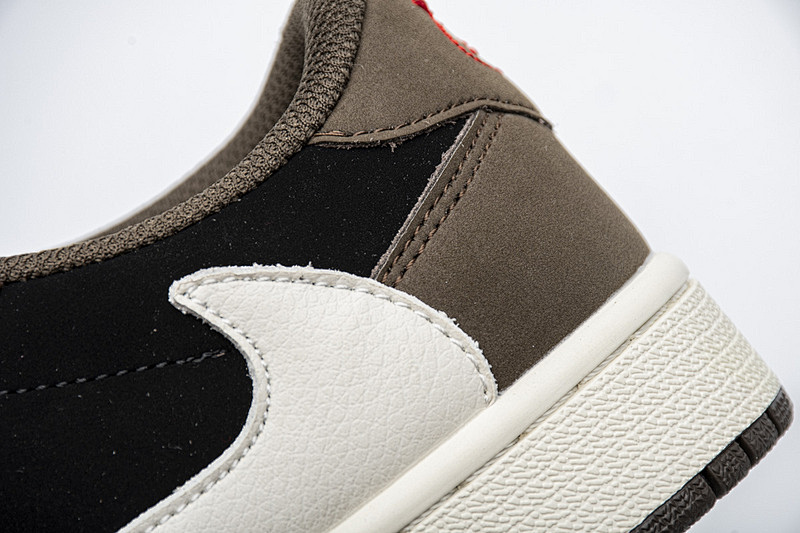 【AA1XH】倒钩 乔丹1代低帮Air Jordan 1 Low “Travis Scott” CQ4277-001