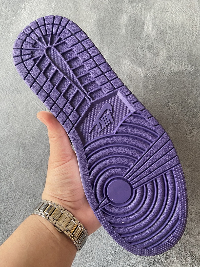 【AA1AQ】紫脚趾 乔丹1代低帮 553558-500 Air Jordan 1 Low Court Purple