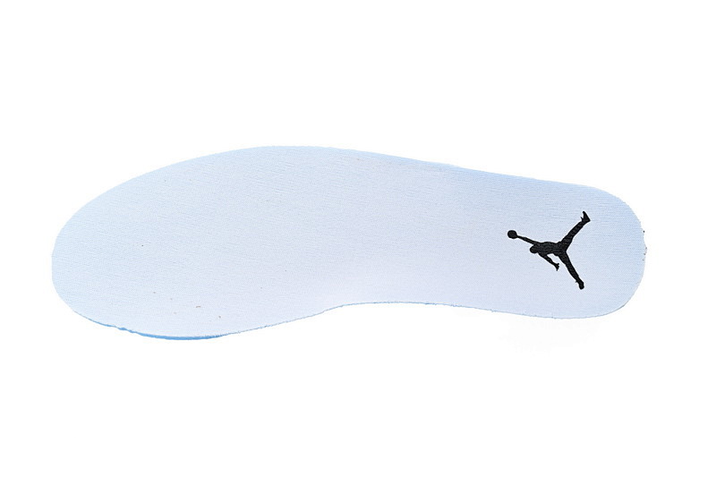 【AA1AQ】白色缝线 乔丹1代低帮 DB6480-100 Air Jordan 1 Low Quilted “Triple White”