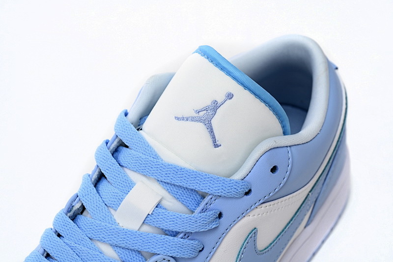 【AA1AQ】雾霾浅兰 乔丹1代低帮 DC0774-141 Travis Scott x Air Jordan 1 Low White Blue