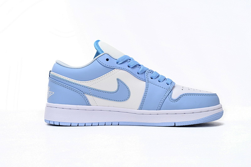 【AA1AQ】雾霾浅兰 乔丹1代低帮 DC0774-141 Travis Scott x Air Jordan 1 Low White Blue