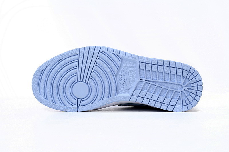 【AA1AQ】雾霾浅兰 乔丹1代低帮 DC0774-141 Travis Scott x Air Jordan 1 Low White Blue