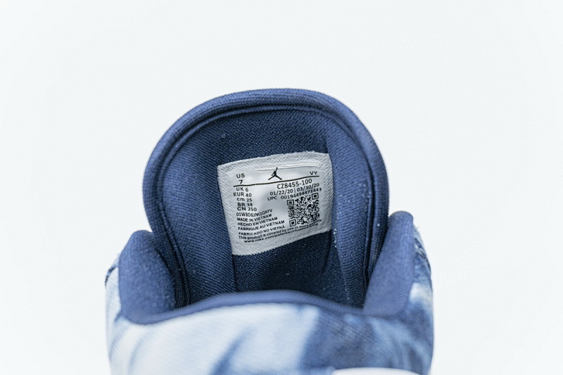 【AA1AQ】水洗布 乔丹1代低帮 CZ8455-100 Air Jordan 1 Low SE Washed Denim