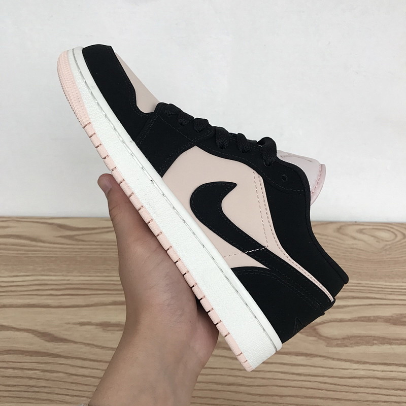 【AA1AQ】藕粉黑 DT版乔丹1代低帮 DC0774-003 WMNS Air Jordan 1 Low “Black Guava Ice”