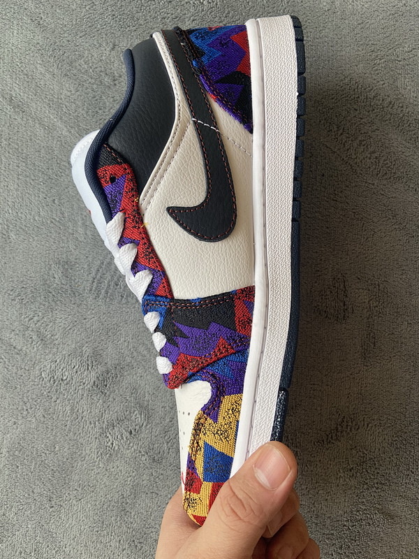 【AA1AQ】毛衣 乔丹1代低帮 CZ8659-100 Air Jordan 1 Low Sweater