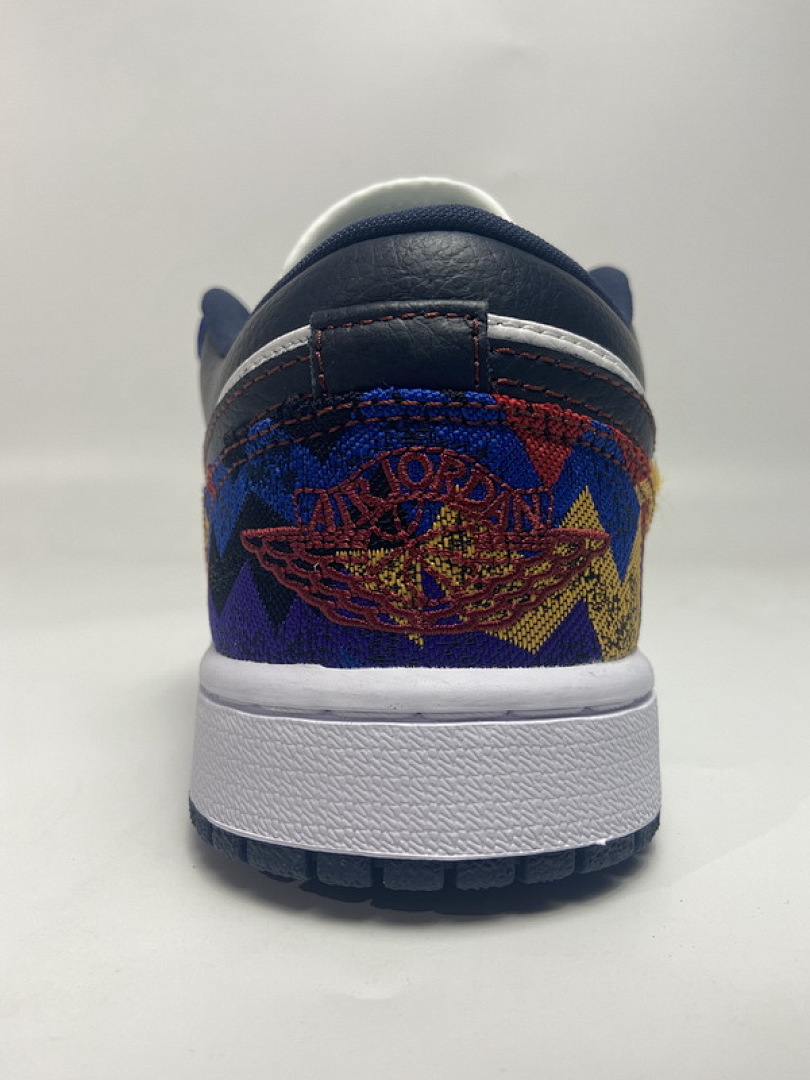 【AA1AQ】毛衣 乔丹1代低帮 CZ8659-100 Air Jordan 1 Low Sweater