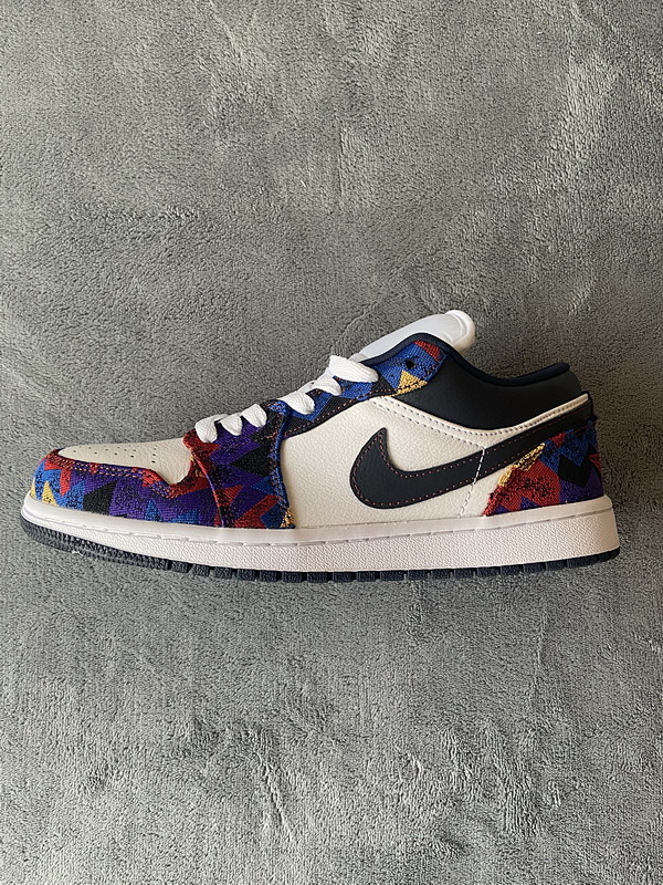 yupoo_331546_8bf02846.jpg 【AA1AQ】毛衣 乔丹1代低帮 CZ8659-100 Air Jordan 1 Low Sweater