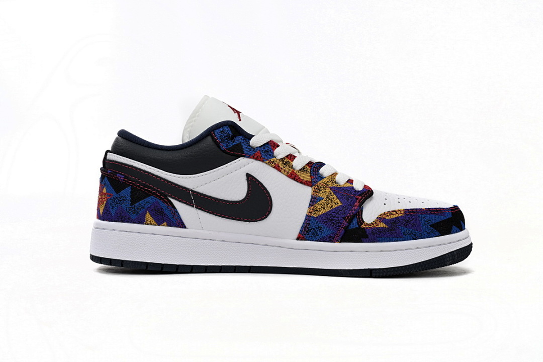 【AA1AQ】毛衣 乔丹1代低帮 CZ8659-100 Air Jordan 1 Low Sweater