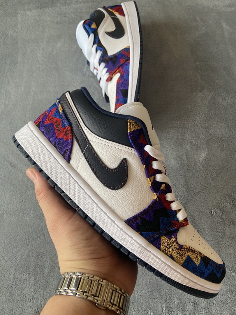 【AA1AQ】毛衣 乔丹1代低帮 CZ8659-100 Air Jordan 1 Low Sweater