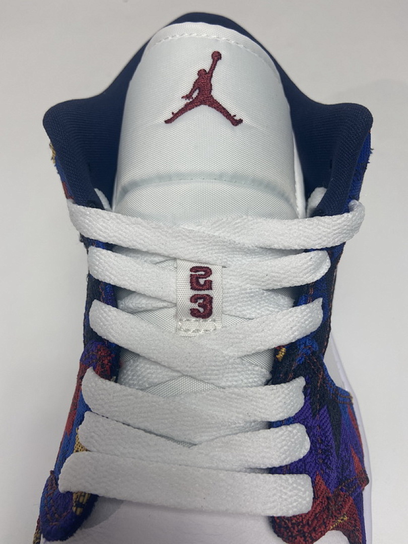 【AA1AQ】毛衣 乔丹1代低帮 CZ8659-100 Air Jordan 1 Low Sweater