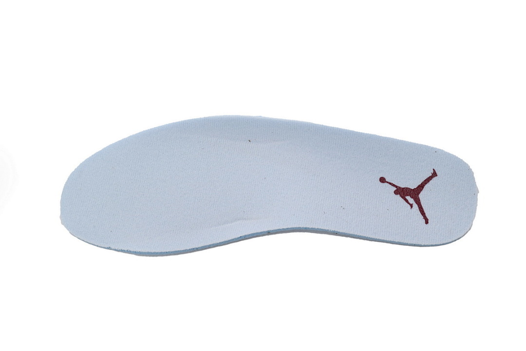 【AA1AQ】毛衣 乔丹1代低帮 CZ8659-100 Air Jordan 1 Low Sweater
