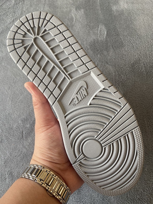 yupoo_331597_eab50867.jpg 【AA1AQ】马卡龙粉 乔丹1代低帮 DJ5196-615 Air Jordan 1 Low SE Champagne