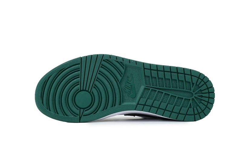 【AA1AQ】绿白黑 乔丹1代低帮 553558-371 Air Jordan 1 Low Green Toe