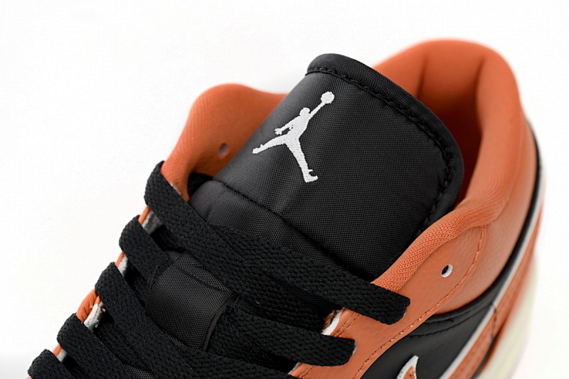 【AA1AQ】橘黄 乔丹1代低帮 DV1299-800 Travis Scott x Air Jordan 1 Low WMNS “Sport Spice”