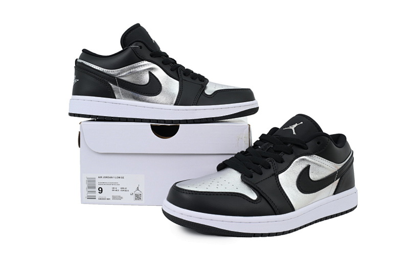 【AA1AQ】黑银 乔丹1代低帮 DA5551-001 Air Jordan 1 Low SE Silver Toe