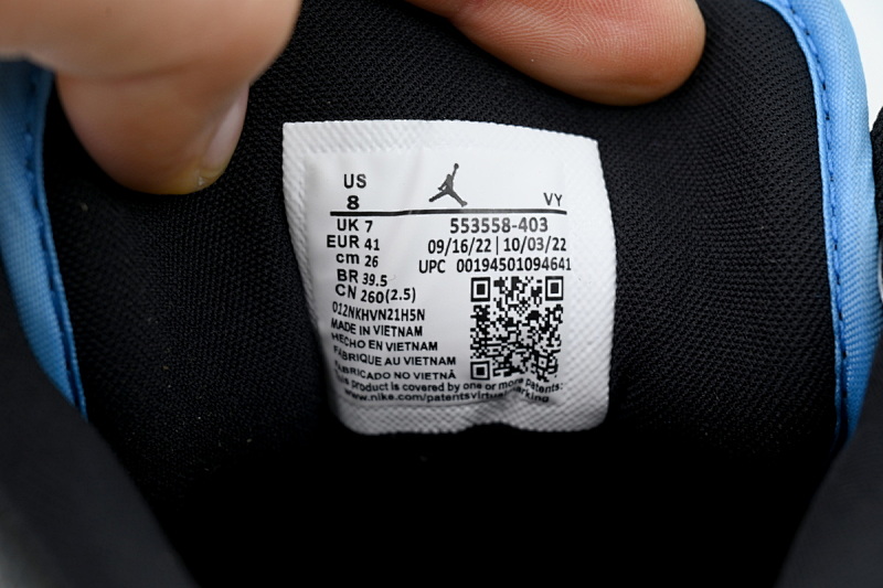 【AA1AQ】黑蓝 乔丹1代低帮 553558-403 Air Jordan 1 Low University Blue Black