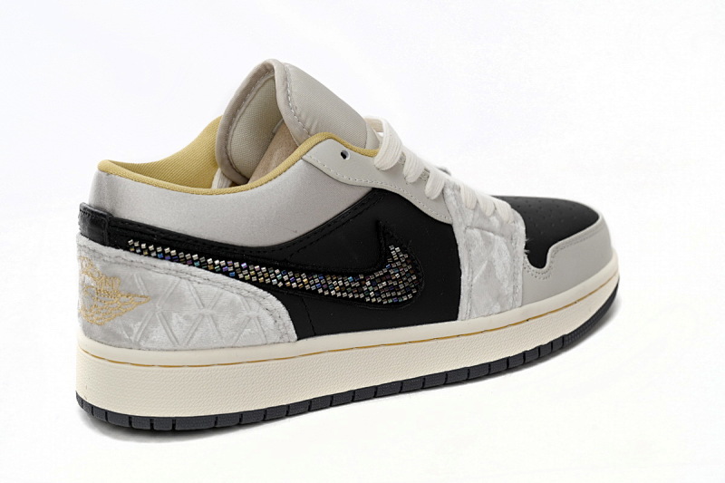 yupoo_332111_6688579f.jpg 【AA1AQ】黑灰丝绸 乔丹1代低帮 DV1762-001 Air Jordan 1 Low Black Grey Silk