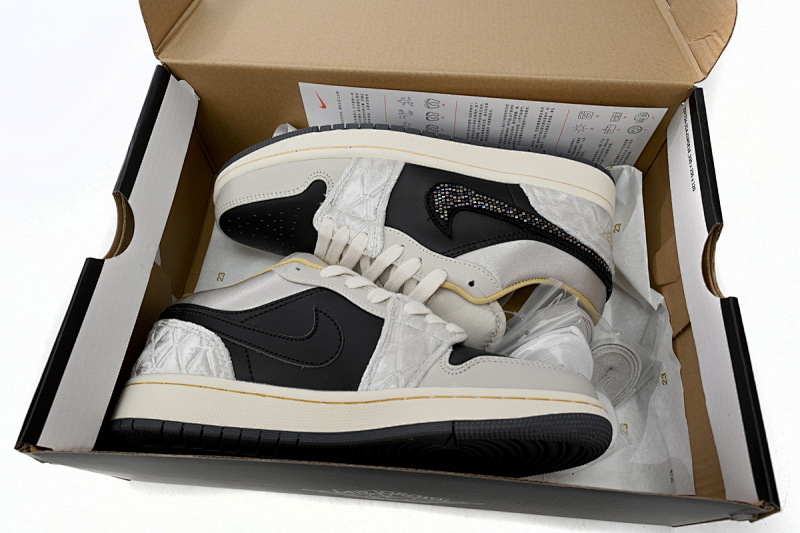 yupoo_332111_c08cfe1a.jpg 【AA1AQ】黑灰丝绸 乔丹1代低帮 DV1762-001 Air Jordan 1 Low Black Grey Silk