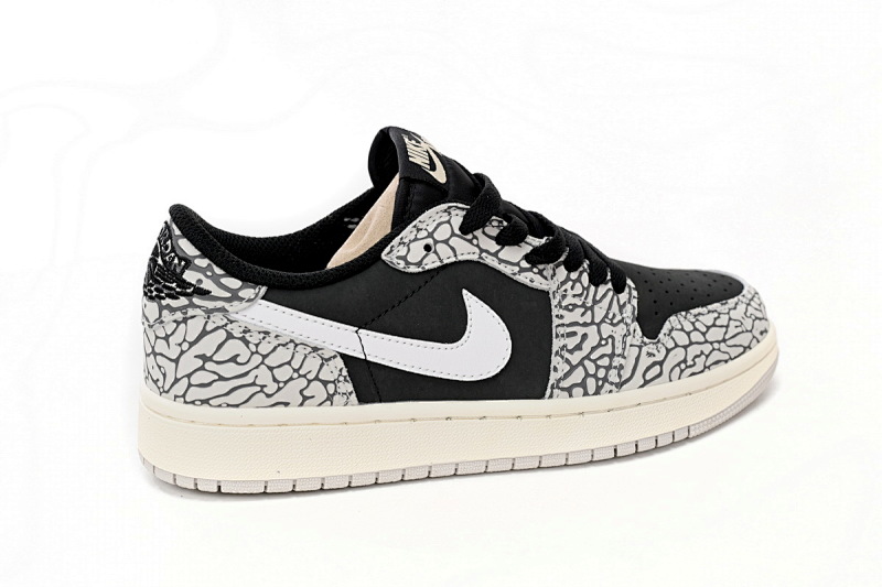 【AA1AQ】黑灰爆裂 乔丹1代低帮 CZ0858-001 Travis Scott x Air Jordan 1 Low Black Gray Burst